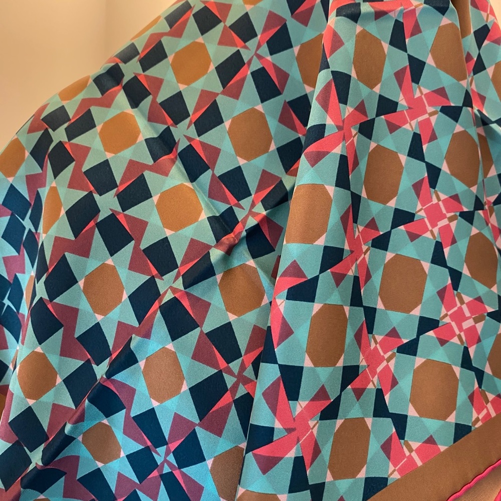 NWOT Dior Geo-Print Silk Scarf - Picture 8 of 10